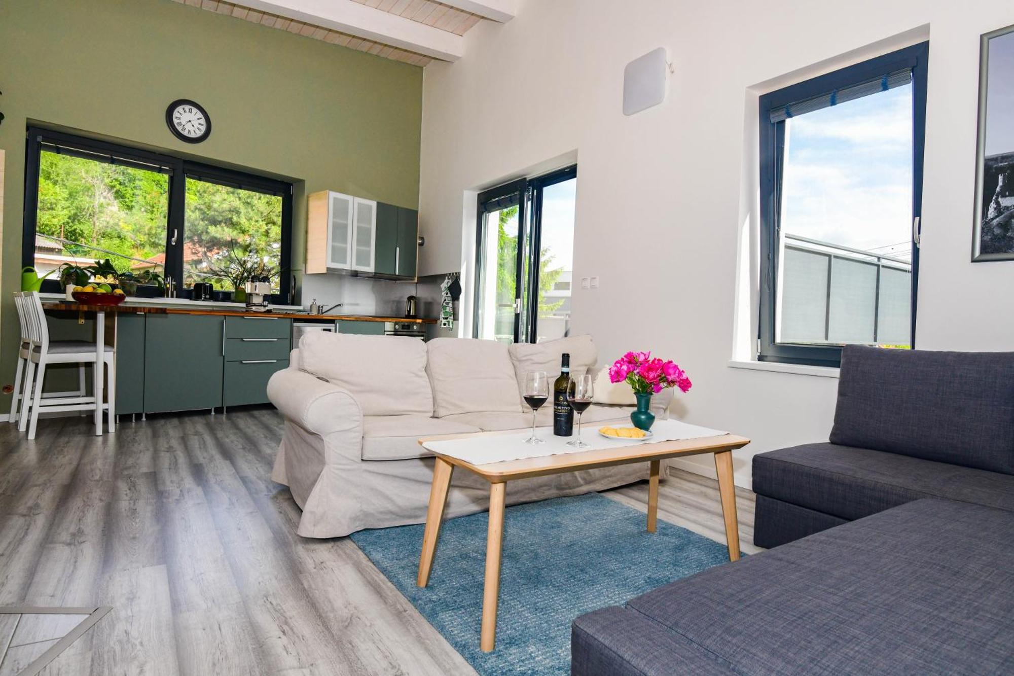 Rosemary Apartment Bratislava Exteriör bild